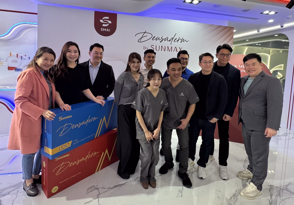 Dr Tristan Tan at Da Vinci Skin Aesthetic Clinic Official Deusaderm Trainer